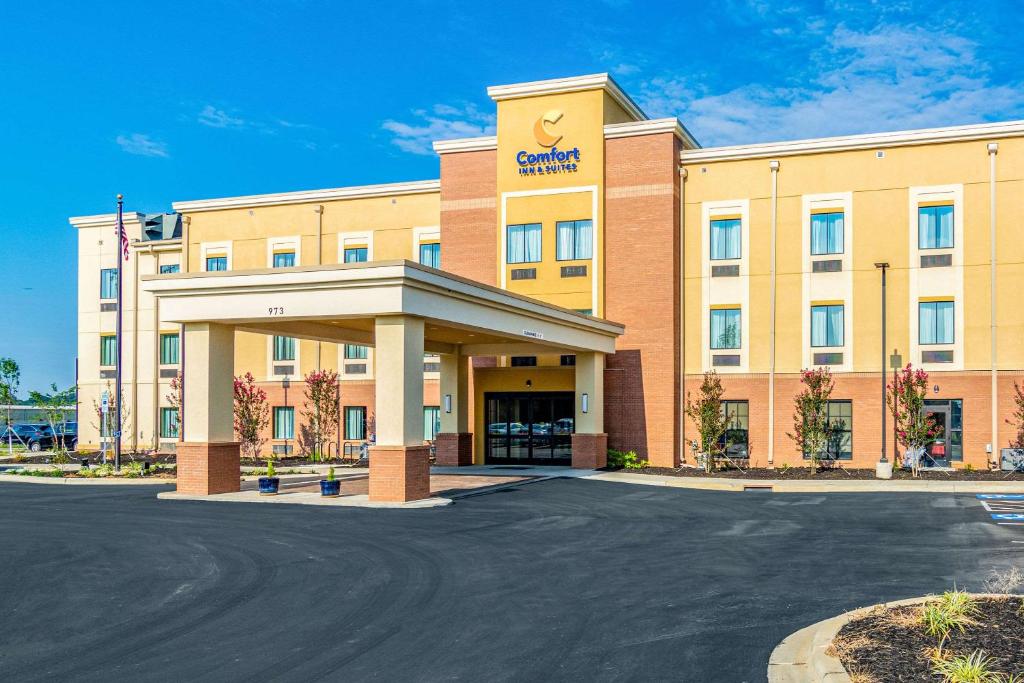 Comfort Inn & Suites