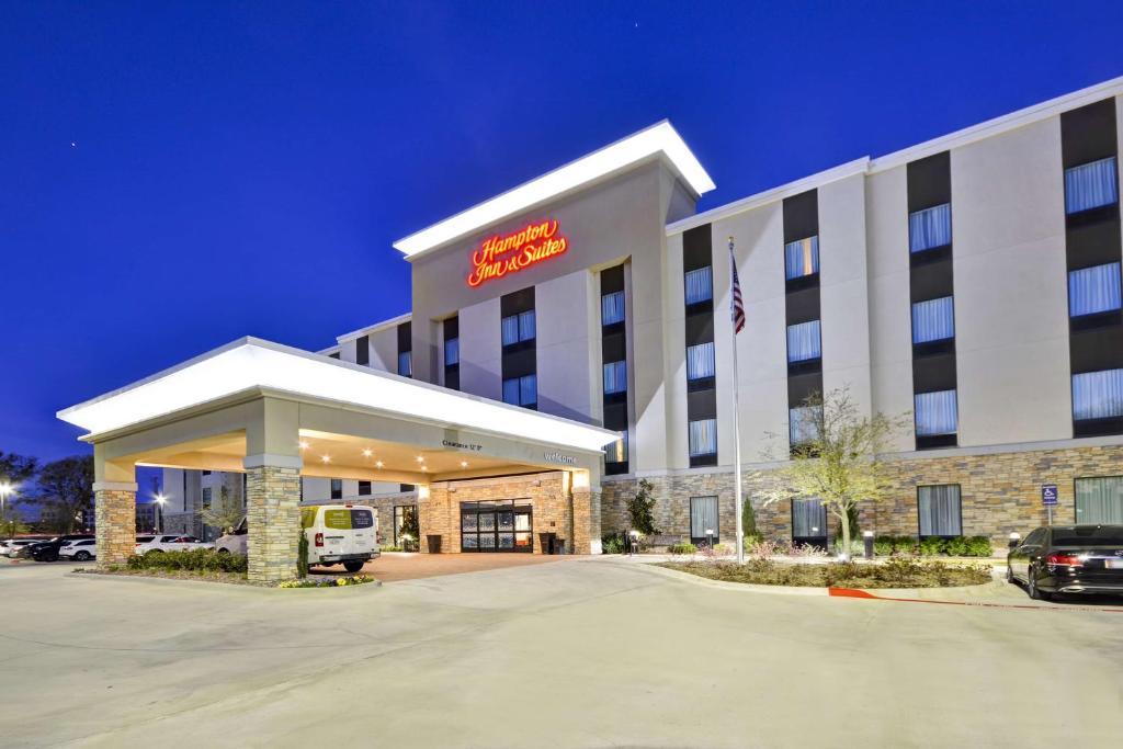 Hampton Inn & Suites Dallas/Plano-East