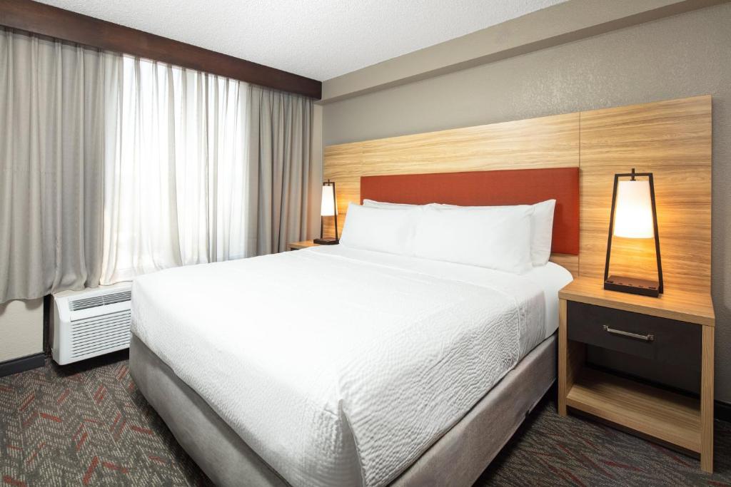 Candlewood Suites - Cincinnati Northeast - Mason, an IHG Hotel