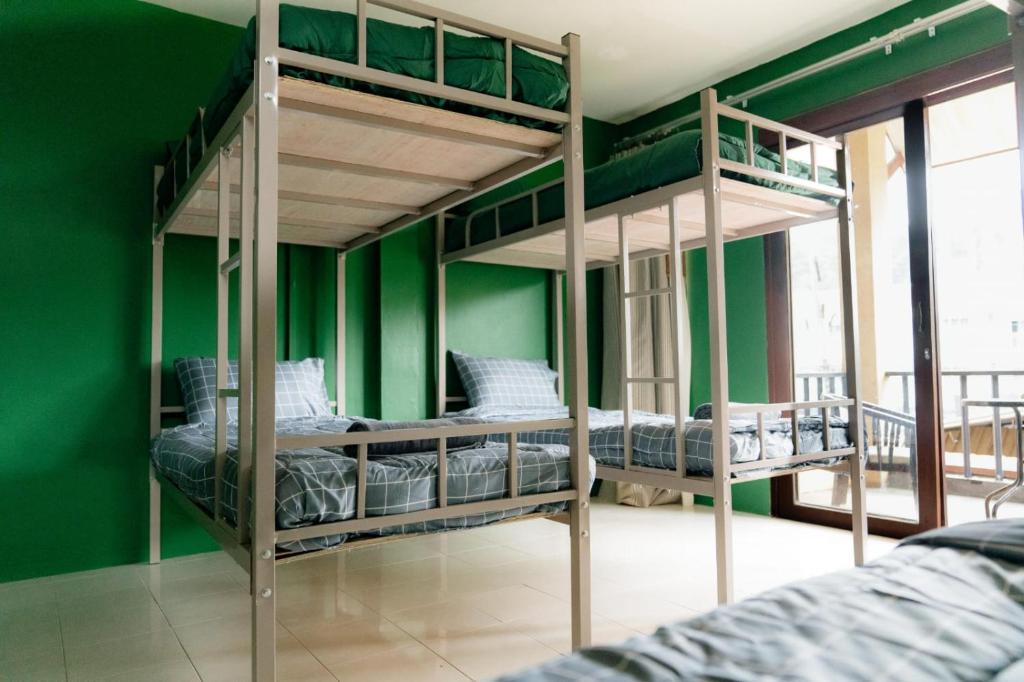 Aonang Knockout Hostel