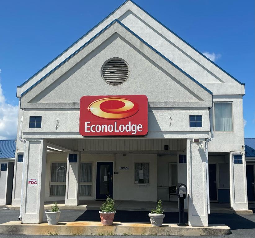 Econo Lodge Mechanicsburg