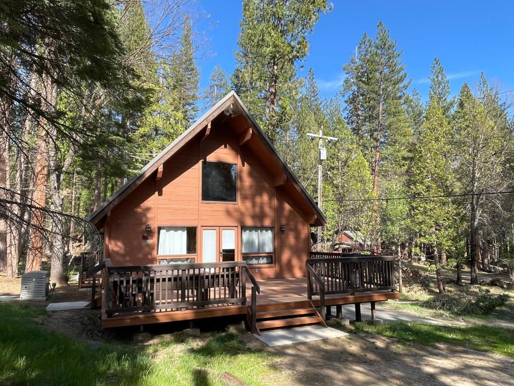 Avid Hiker Lodge